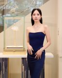 【レポート】TWICEミナ、ネイビードレス＆ティアラ姿でショーメのイベントに登場