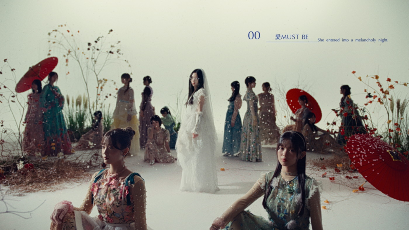 櫻坂46、結婚前夜に行われる“ヘンナイト”をモチーフにした「愛MUST BE」MV公開！先行配信もスタート