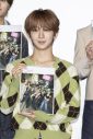 【レポート】MAZZEL初写真集発売の囲み会見で充実の表情！「夏の最高のひと時が蘇る一冊」（NAOYA） - 画像一覧（3/9）