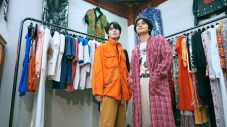 TXT・BEOMGYU×北村匠海が古着コーディネート、屋台で本音トーク！『BEOMGYU×北村匠海 奇跡旅 in 福岡』PR映像公開 - 画像一覧（4/4）