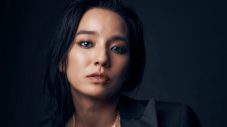 『VIVANT』の“別班レディ”レイヤマダ、阿木燿子×宇崎竜童書き下ろしの自伝的ラブソング「Be here now」の注目度が急上昇 - 画像一覧（1/3）