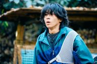 磯村勇斗×末澤誠也（Aぇ! group）W主演映画『mentor』あらたな場面写真が解禁！末澤演じる拓海の危うさまでも感じさせる無防備な笑顔 - 画像一覧（4/7）