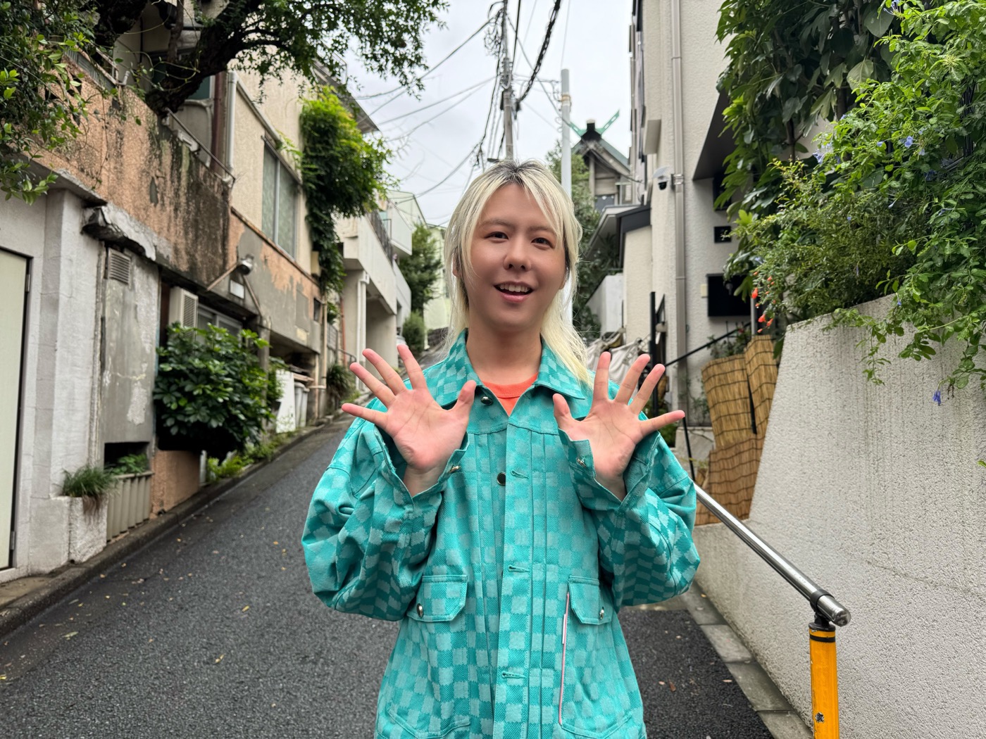 Mrs. GREEN APPLE藤澤涼架『全力坂』で氷川坂を疾走！「スカッと気持ちよくなれました」