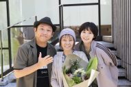 Netflix『ダウンタイム』松岡茉優＆仲里依紗が撮影の舞台裏を徹底案内！超話題の“研ナオコ特殊メイク”にも迫る - 画像一覧（5/6）
