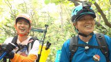 相葉雅紀とヒロミが富士山を大掃除！エアコンやテレビ、はたまた浴槽まで、なぜここにあるのかわからないゴミの数々に「誰か住んでた!?」 - 画像一覧（2/6）