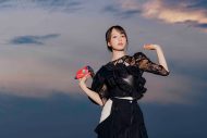 22/7 麻丘真央、グループ卒業記念メモリアル写真集『ニジの向こう』発売決定！「私の“可愛い”がたくさん詰まった特別な一冊」 - 画像一覧（5/5）