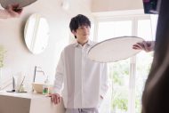 二宮和也、“キシリトール”デザインのバースデーケーキに満面の笑み！CM撮影現場でサプライズ - 画像一覧（5/9）