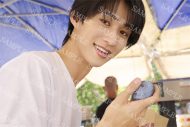 M!LK曽野舜太、1st写真集『曽野まんま』発売決定！通常版の購入特典は「シチュエーション別彼氏トレカ」 - 画像一覧（6/10）