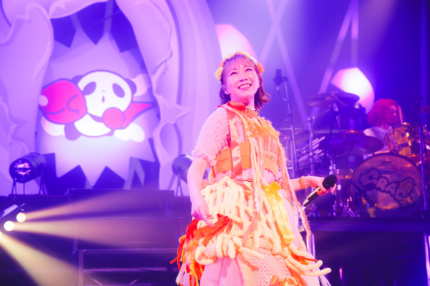 夏川椎菜、“殻を破る”と“羽ばたく”がコンセプトのツアー『CRACK and FLAP』を映像作品化！自身によるオーディオコメンタリーも