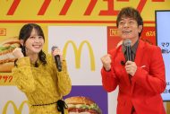 ＝LOVE佐々木舞香、マクドナルド新レギュラー発表会に登壇！CMでは阿部寛のダンディすぎるアドリブに佐々木舞香が感激 - 画像一覧（8/11）