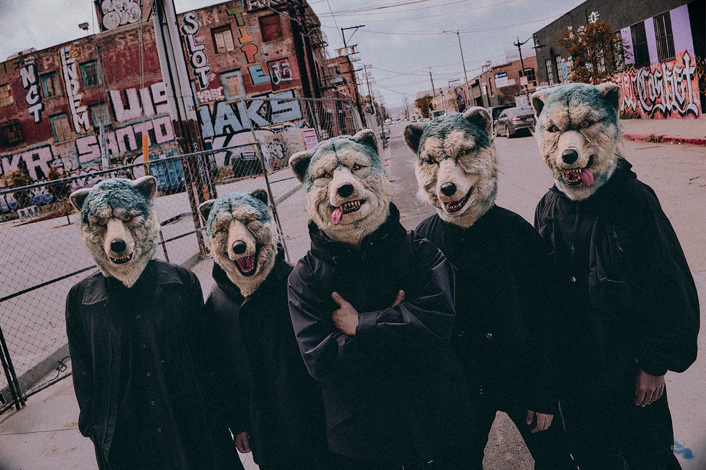 MAN WITH A MISSION、TVアニメ『朱色の仮面』OPテーマ「Firestarter」先行配信決定！アートワークも一挙公開