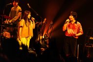 【ライブレポート】flumpool、miwaとの初対バンライブが大盛況！「人見知りで社交的（笑）flumpoolです」 - 画像一覧（1/16）