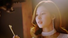 TWICE・SANAがご褒美時間の余韻に浸る。ハーゲンダッツ新WebCM公開！「スローモーションで撮影したのは初めて」 - 画像一覧（11/11）