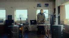 秋山黄色、EP『FULLMETAL PALLETE』『lo-fi in my room』同時発売決定！「それぞれ別のコンセプトを持ったEPを作りました」 - 画像一覧（2/5）