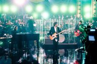Mrs. GREEN APPLE『SONGS スペシャル』に登場！TV初披露「共犯」「シンデレラ」を含む全5曲をフルサイズ披露 - 画像一覧（1/5）