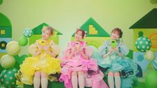 「SUUMO」新TVCMにFRUITS ZIPPERが初登場！メンバーが教育番組風セットで歌のお姉さんに - 画像一覧（5/13）