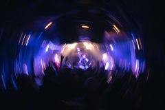 【ライブレポート】akailull、z²、Nemurimachi、夜と私のことが彩った『月刊キャノンボール』――下北沢に刻まれた熱い一夜