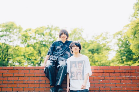 【歌詞あり】「犬とバカ猫」がバズる理由とは？楽曲解説からロックバンド・セカンドバッカーの魅力に迫る